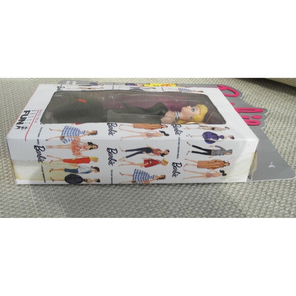 NEW 1995 VINTAGE, by BASIC FUN #701-0, BARBIE SOLO IN THE SPOTLIGHT KEYCHAIN - Picture 6 of 11